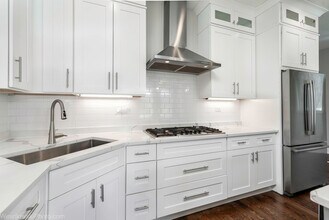 4317 S Forrestville Ave in Chicago, IL - Building Photo - Building Photo