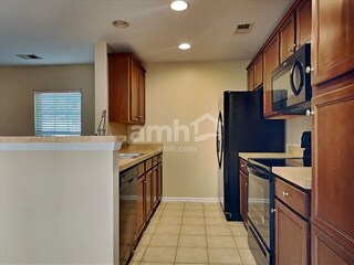 408 Lakewind Dr in Moncks Corner, SC - Building Photo - Building Photo