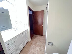 2704 S 1st St, Unit A in Champaign, IL - Building Photo - Building Photo