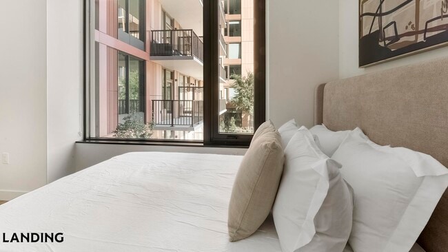 632 Howard Rd SE in Washington, DC - Foto de edificio - Building Photo