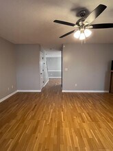 530 City Park Dr in Mcdonough, GA - Foto de edificio - Building Photo