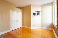38 N Front St photo'