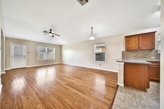 1502 Stillstone Dr in Houston, TX - Building Photo - Building Photo