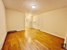 WEST 73 STREET in New York, NY - Building Photo