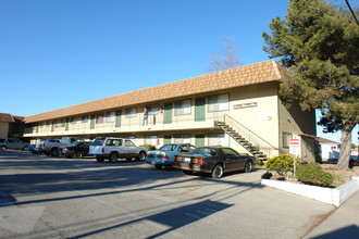 Carrie-Diana Arms Apartments in Salinas, CA - Building Photo - Building Photo