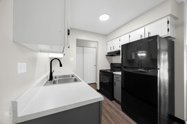 Orchard Estates Apartments in Alsip, IL - Foto de edificio - Building Photo