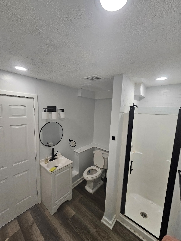 62 Woodland St in New Britain, CT - Building Photo - Building Photo