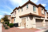 1525 Spiced Wine Ave, Unit 13101 in Henderson, NV - Building Photo - Building Photo