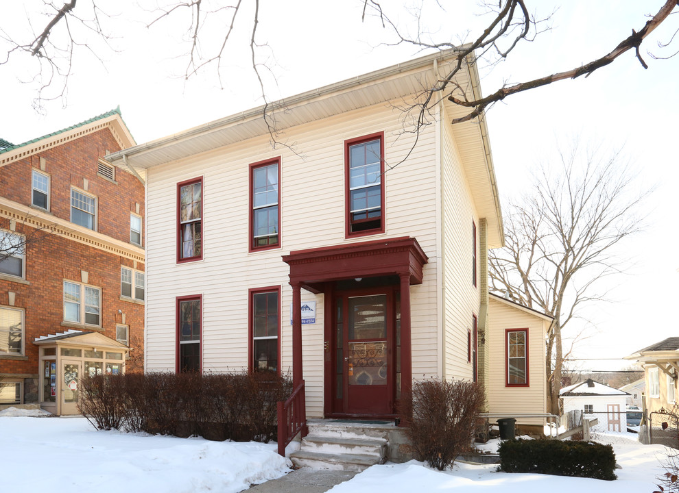 Kerrytown Apartments in Ann Arbor, MI - Foto de edificio