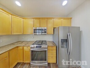 2525 W 10th St in Washougal, WA - Building Photo - Building Photo