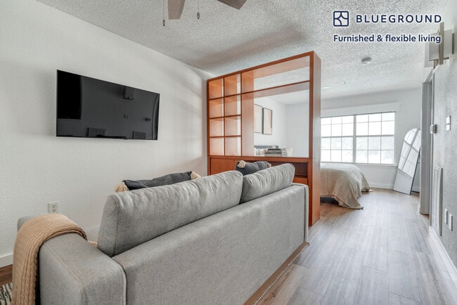 10001 N Capital of Texas Hwy, Unit SI FL2-ID245 in Austin, TX - Building Photo - Building Photo