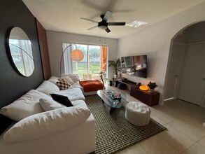 6380 Contessa Dr in Orlando, FL - Building Photo - Building Photo