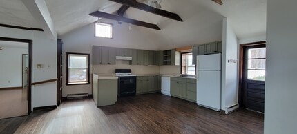 7007 Edgemont Rd in Frederick, MD - Building Photo - Building Photo