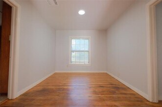 2104 Kings Ave in Fort Worth, TX - Building Photo - Building Photo