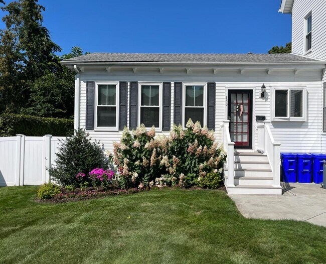 430 N Main St Apartments and Nearby Attleboro Apartments For Rent