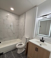 1336 Sharon St NW, Unit 1336 in Atlanta, GA - Building Photo