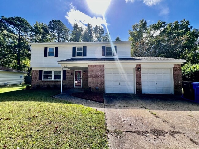 property at 3237 Sir Meliot Dr