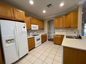 392 Bjorn Ct in Hemet, CA - Building Photo - Building Photo