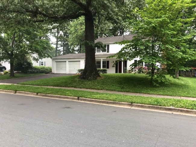 1734 Swinburne Ave in Crofton, MD - Building Photo - Building Photo