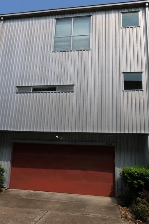 property at 1466 Dennis St