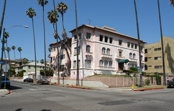 353-357 S Kenmore Ave in Los Angeles, CA - Building Photo - Building Photo