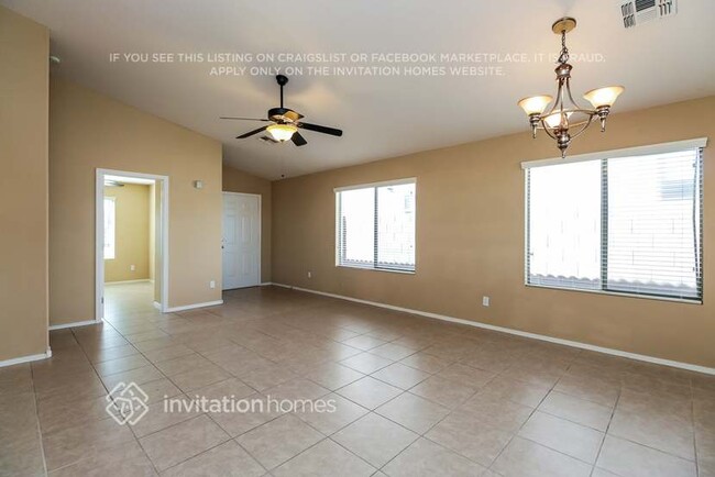 13742 W Peck Dr in Litchfield Park, AZ - Building Photo - Building Photo