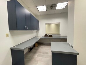 10 Hawthorne Pl, Unit 106 in Boston, MA - Foto de edificio - Building Photo