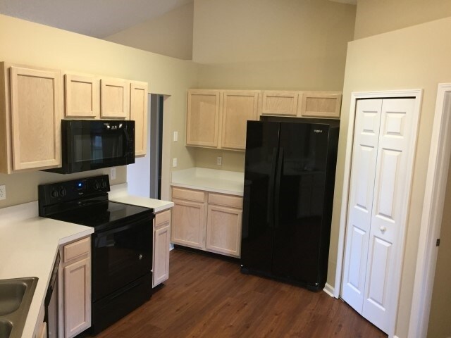 578 Prindle Dr E in Jacksonville, FL - Building Photo - Building Photo