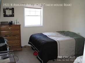 3921 N Ashland Ave, Unit #CHR (Coach-house Rear) in Chicago, IL - Building Photo - Building Photo