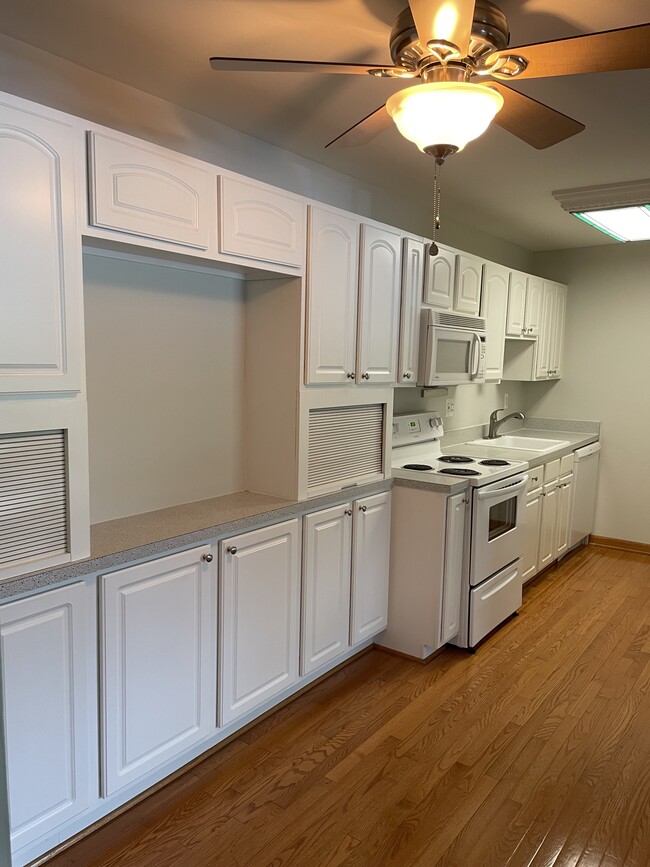 property at 810 Plate St