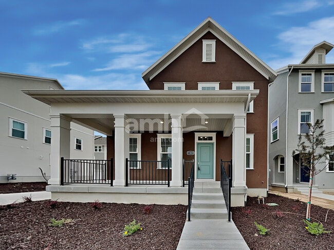 property at 11019 S Blue Byu Dr