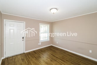 3196 Southbridge St in Memphis, TN - Building Photo - Building Photo