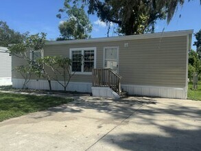 9330 Sunset Dr in Tampa, FL - Building Photo - Building Photo