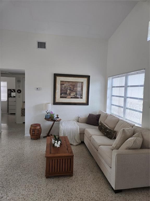 6347 13th Ave N in St. Petersburg, FL - Building Photo - Building Photo