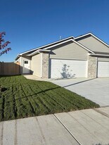 12954 E Blake St in Wichita, KS - Building Photo