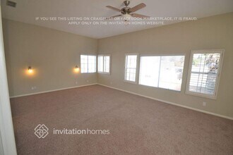 8900 S 11th Ave in Inglewood, CA - Building Photo - Building Photo