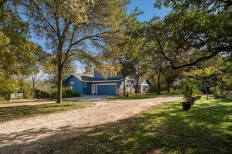 12749 Johnson Ln, Unit Loft in Manchaca, TX - Building Photo - Building Photo