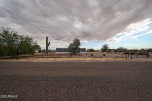 9685 W Altadena Dr in Casa Grande, AZ - Building Photo