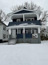 4233 Valley Rd in Cleveland, OH - Building Photo - Building Photo