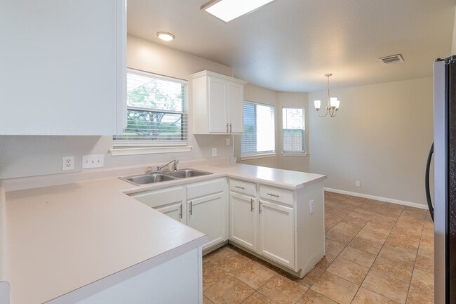 1202 Still Meadow Dr in Leander, TX - Building Photo - Building Photo