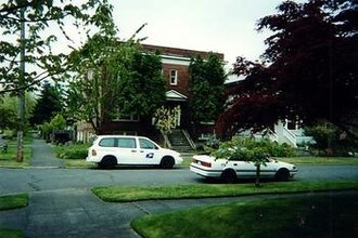 Murette Apartments in Seattle, WA - Building Photo - Building Photo