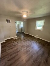 2722 N Olney St in Indianapolis, IN - Foto de edificio - Building Photo