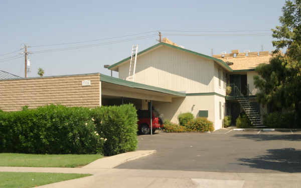 3126 N Vagedes Ave in Fresno, CA - Building Photo - Building Photo