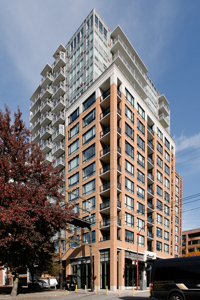 BLUESKY Chinatown in Vancouver, BC - Building Photo - Building Photo