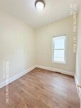 367 Janette Ave in Windsor, ON - Building Photo - Building Photo
