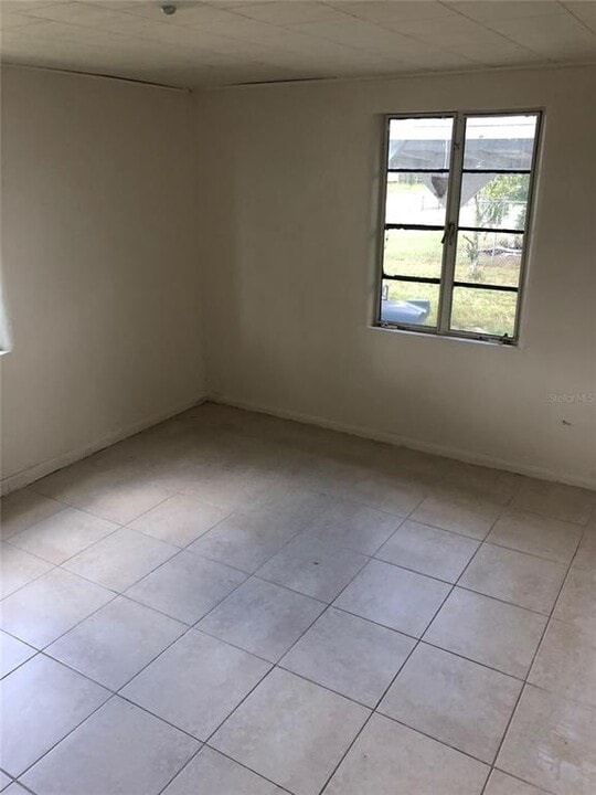 421 W Cornell St in Avon Park, FL - Building Photo