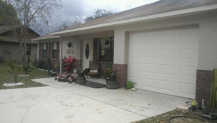 220 Crown Ct in Winter Haven, FL - Building Photo