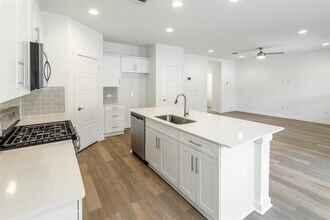 1856 Bonham Ln in Round Rock, TX - Building Photo - Building Photo