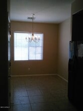 7413 W Florence Ave in Phoenix, AZ - Building Photo - Building Photo