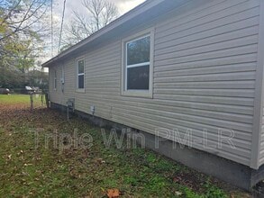 1626 Davis St in Conway, AR - Building Photo - Building Photo